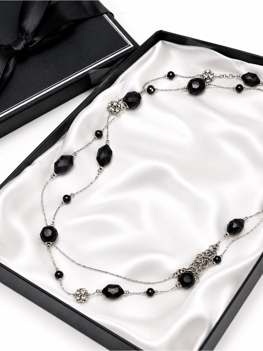 Vintage Black Crystal Bead Necklace Rhinestones 90s Y2K 116–123cm